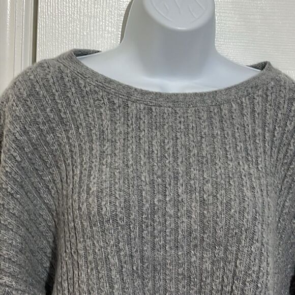 Wool blended women’s crew neck sweater size XL - Picture 2 of 8
